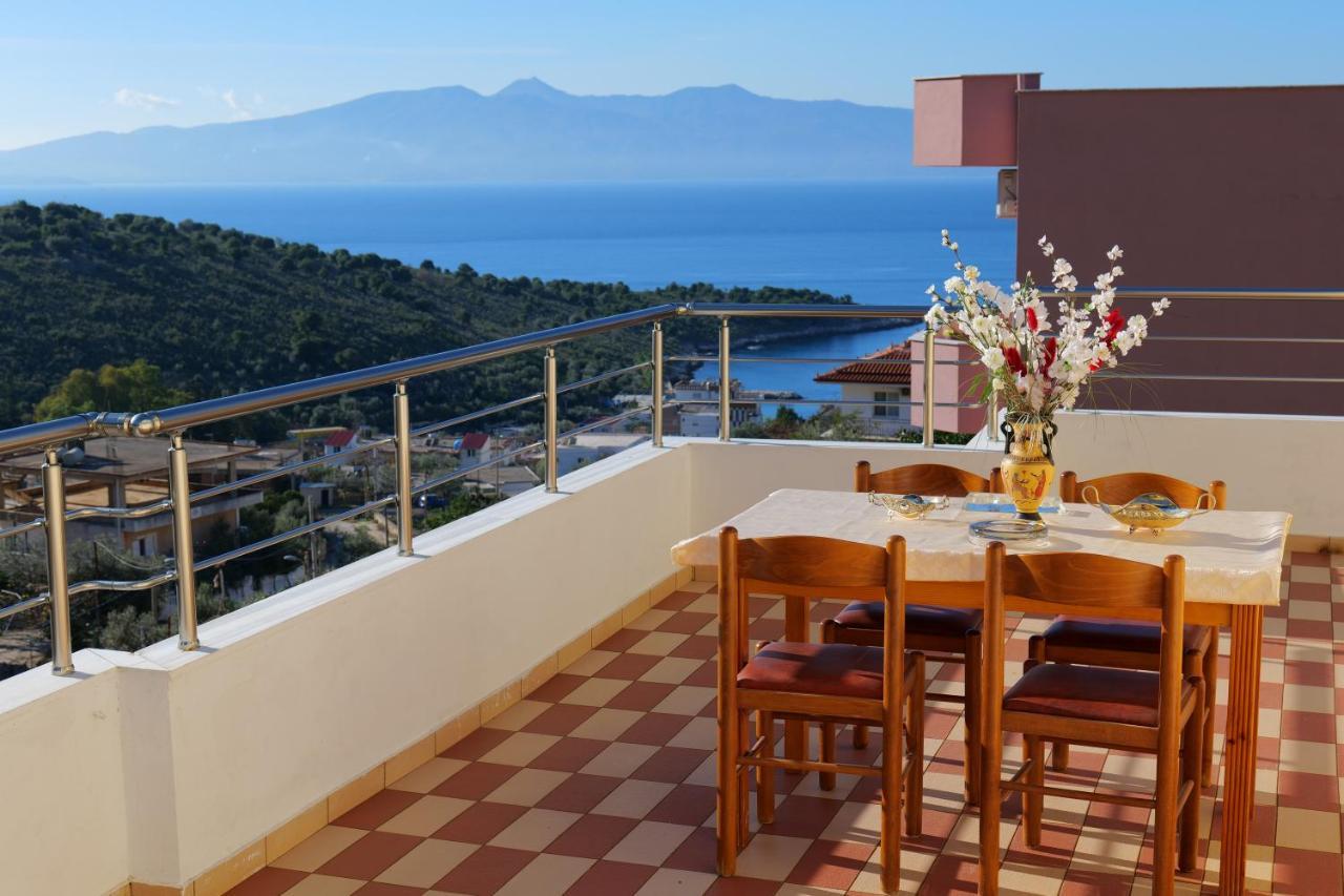 Sunny Holiday Sarandë Exterior foto
