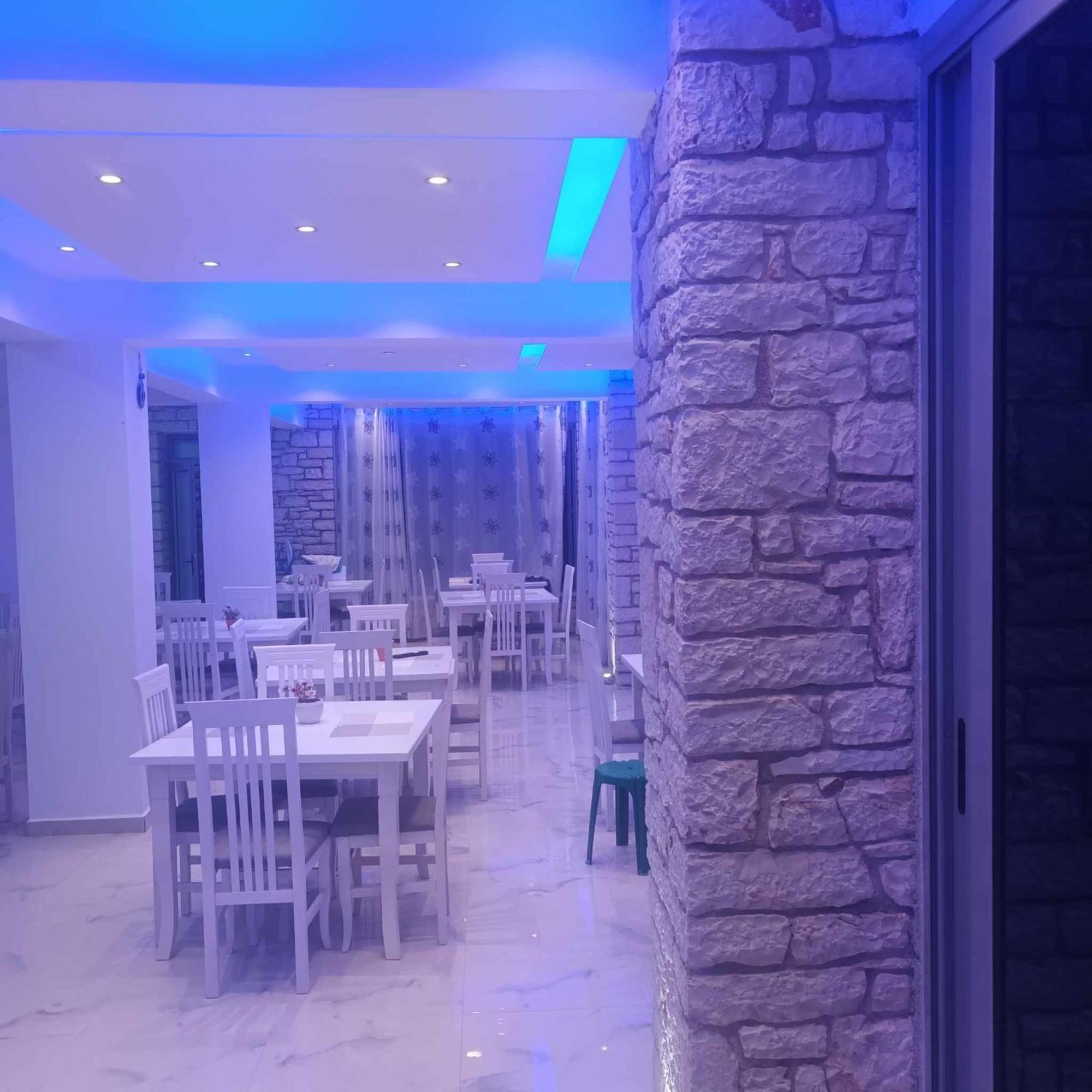 Sunny Holiday Sarandë Exterior foto